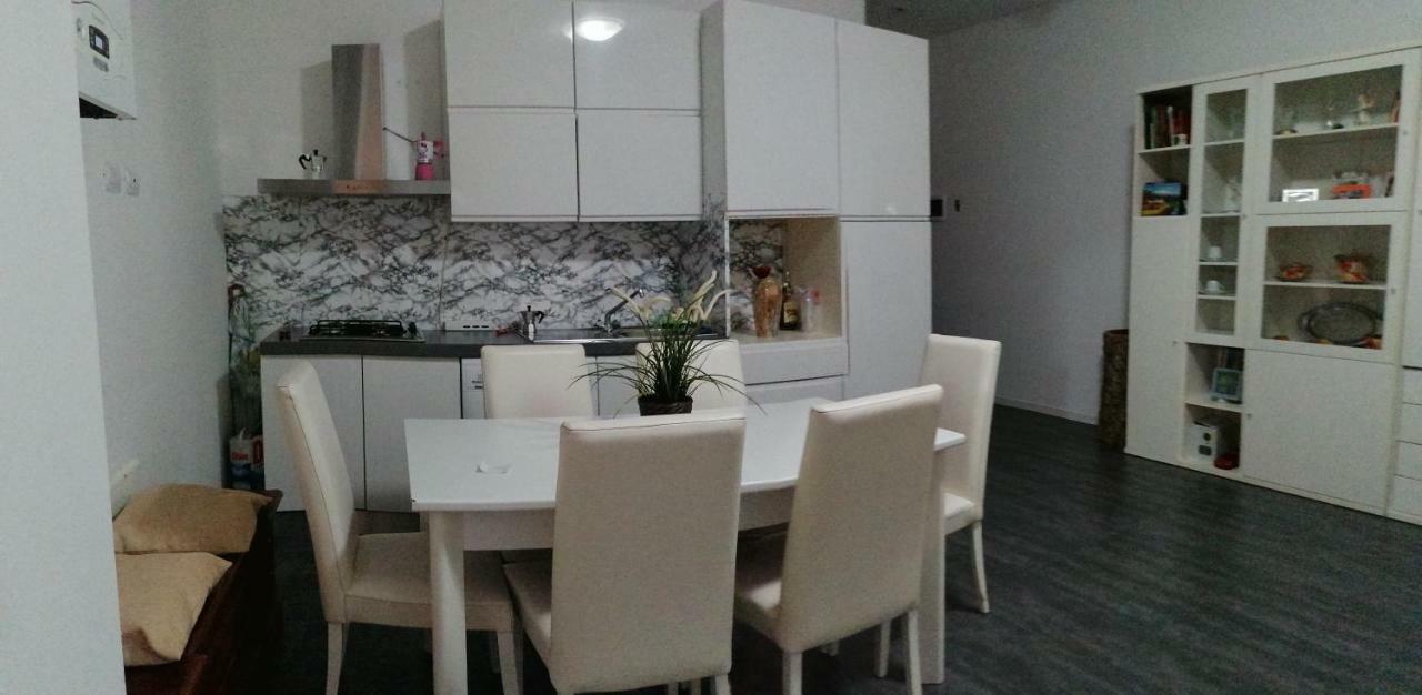 Casa Nuccia 2 Hotel Милано Екстериор снимка