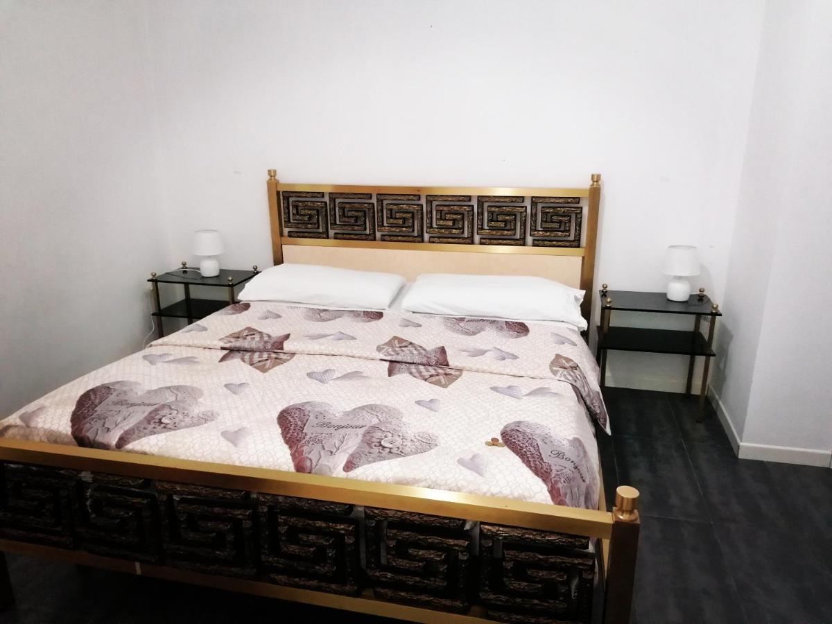 Casa Nuccia 2 Hotel Милано Екстериор снимка